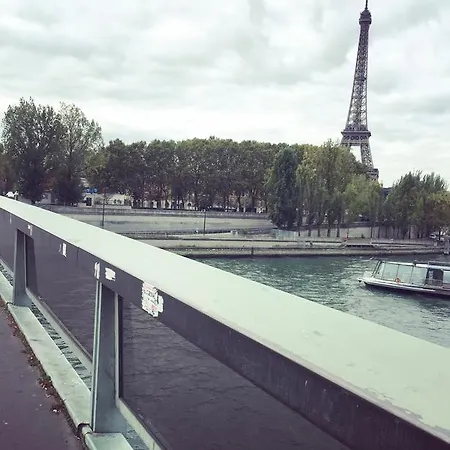Appartement Eiffel Tower Champs De Mars