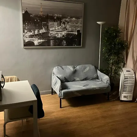 Apartament Eiffel Tower Champs De Mars