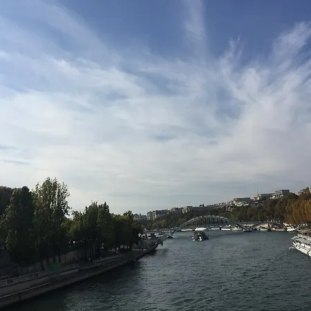 Apartman Eiffel Tower Champs De Mars *