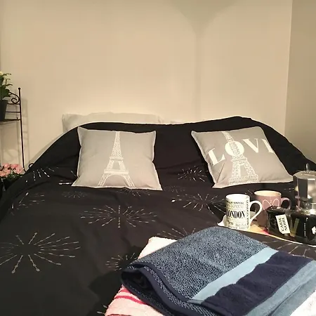 Eiffel Tower Champs De Mars *