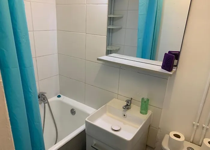 Eiffel Tower Champs De Mars Апартаменты *