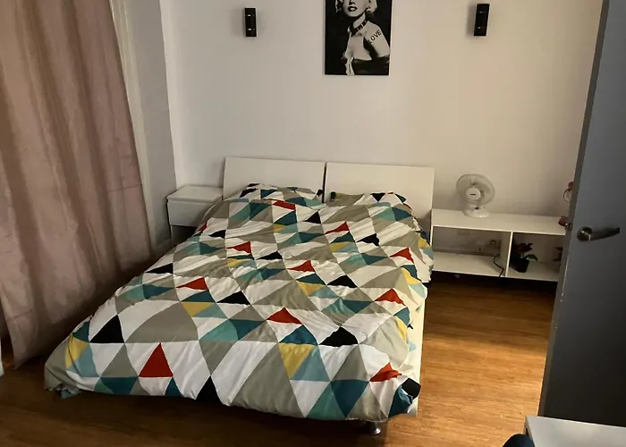 Eiffel Tower Champs De Mars Апартаменты Париж