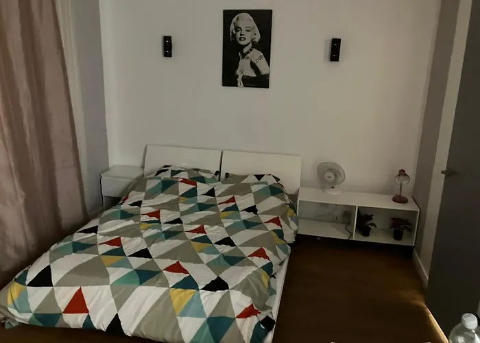 Eiffel Tower Champs De Mars *