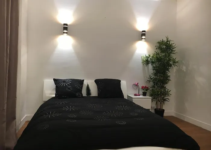 Eiffel Tower Champs De Mars